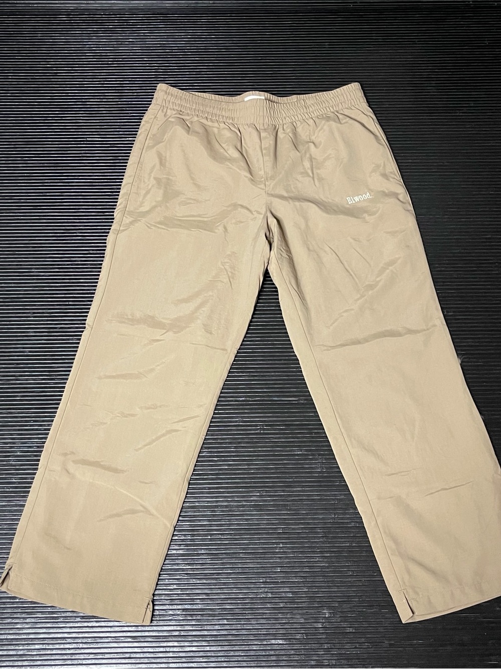 Relaxed Tan Chinos with Elastic Waist
